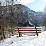 Fuchsbau-top 2 By Interhome 公寓 Grünau im Almtal